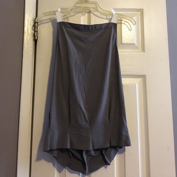 Small gray top with bow detail - Picture 3 of 3