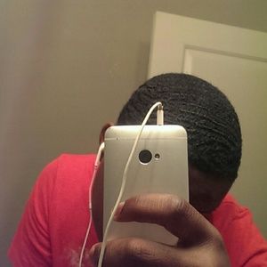 Meet your Posher, Isaiah