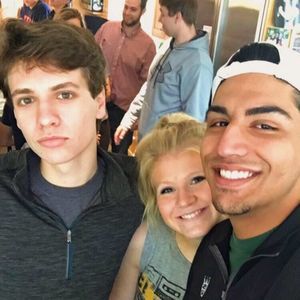 Meet your Posher, Sam