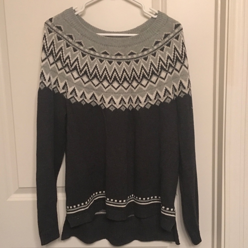 Gray patterned sweater
