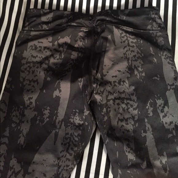 Gym pants - Picture 3 of 3