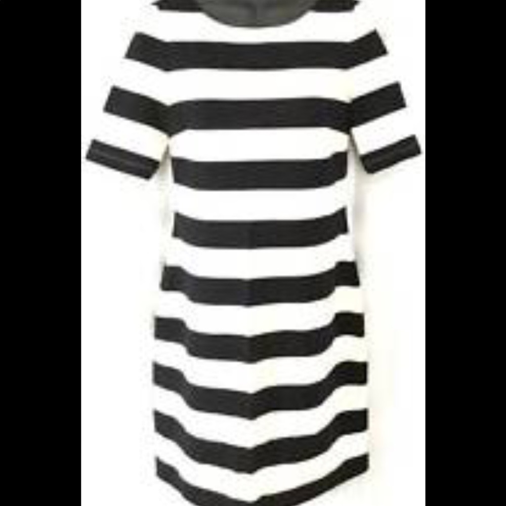 BR striped short sleeve dress size 4