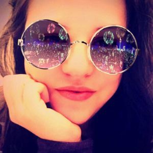 Meet your Posher, Amanda