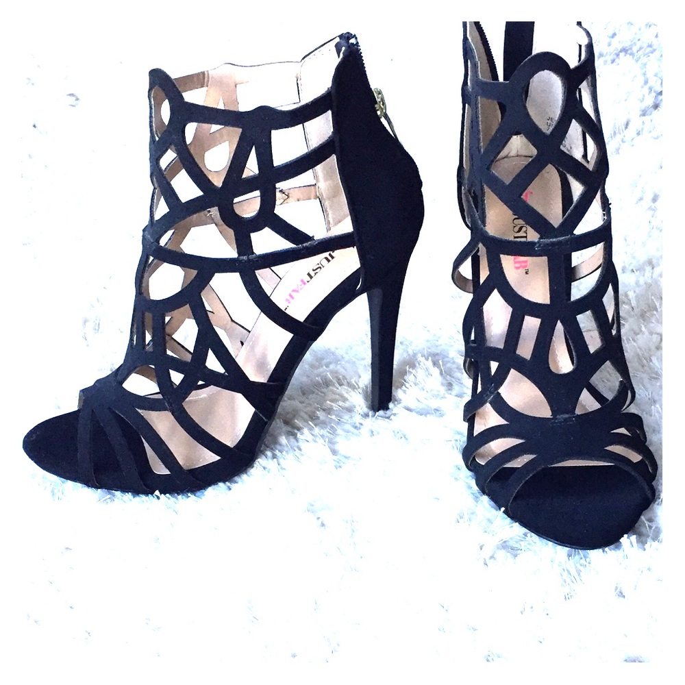 SEXY! Caged black open toe bootie heels