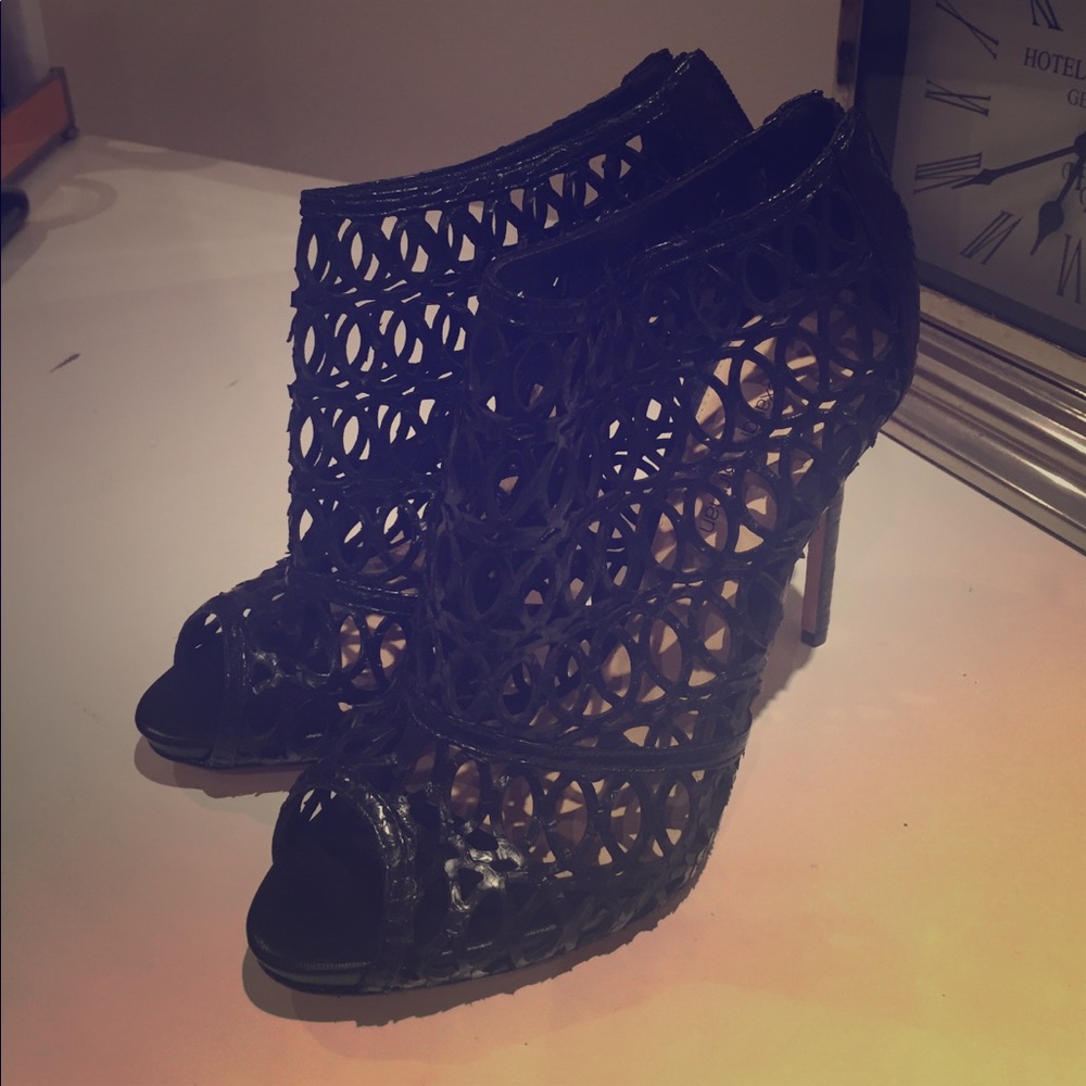 Alexandre Birman Heels