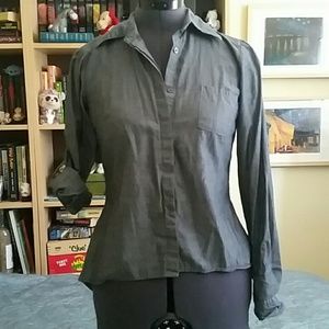 PRICE CUT! Grey button down with a little flair