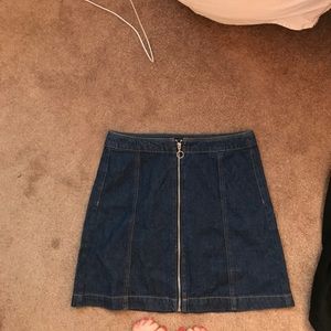 Denim skirt!