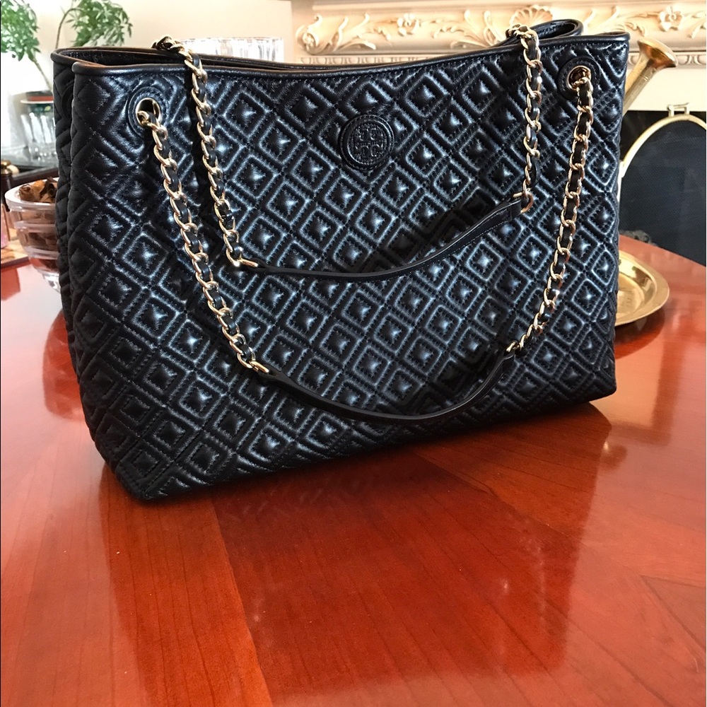 🎀TORY BURCH🎀Marion Quilted Black Leather Bag