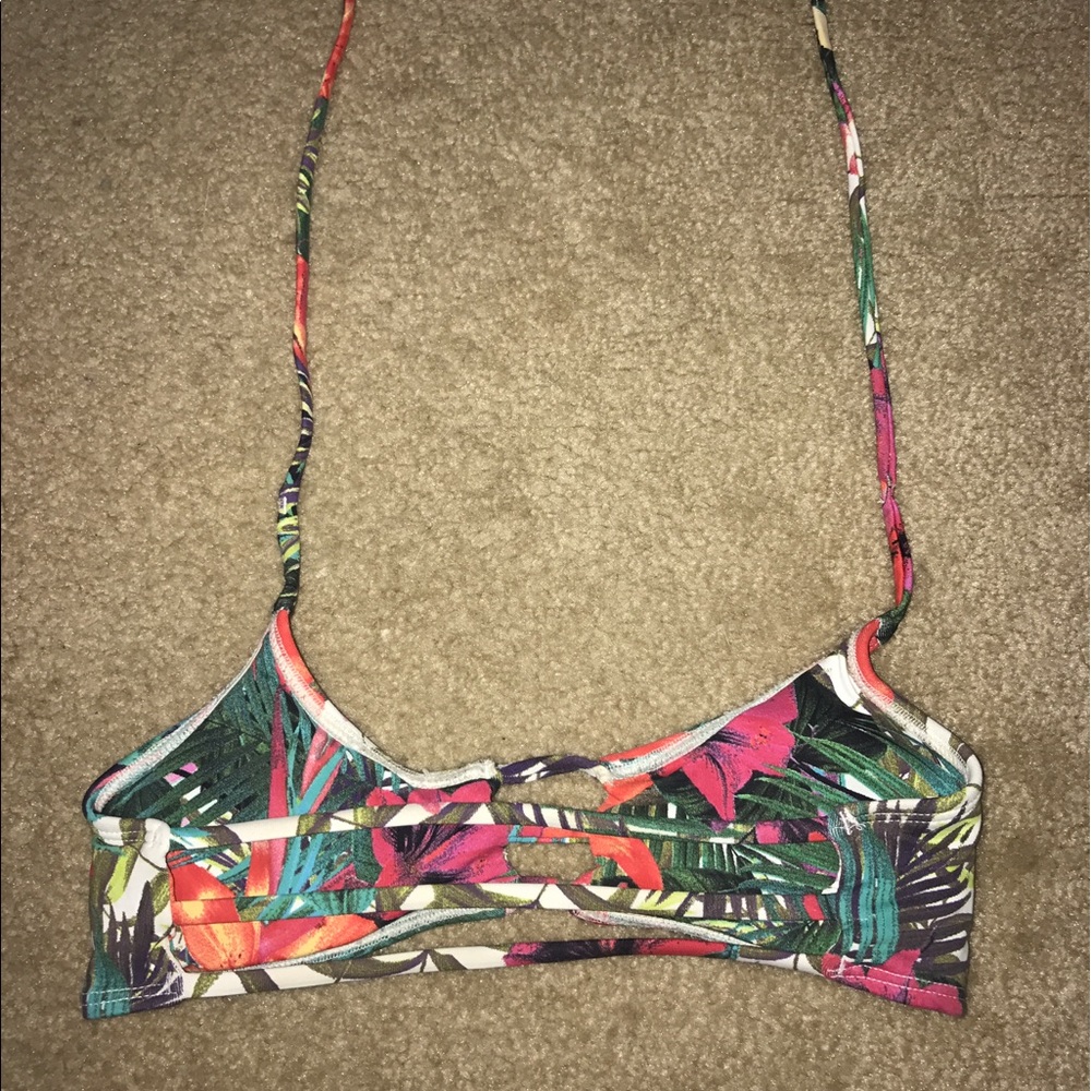 MIDORI - Picture 2 of 2