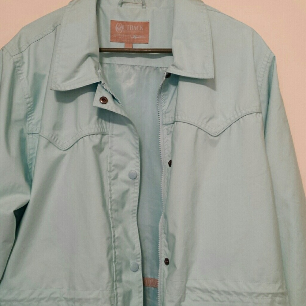 Coat/Jacket - Picture 2 of 8