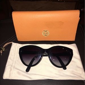 Tory Butch Disco Style Sunglasses