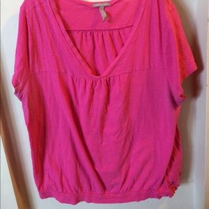 Pink short sleeve v neck shirt