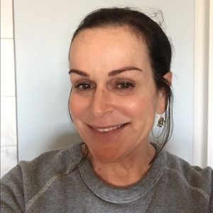 Meet your Posher, Linda