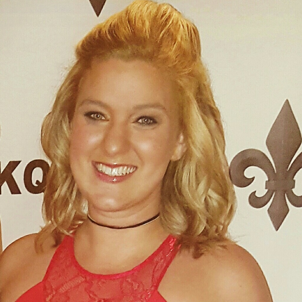 Meet your Posher, Kelly