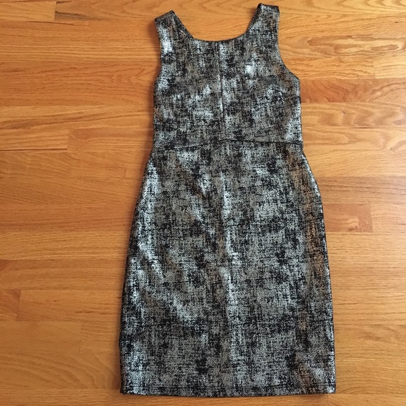 NWOT Alythea metallic dress - Picture 4 of 5
