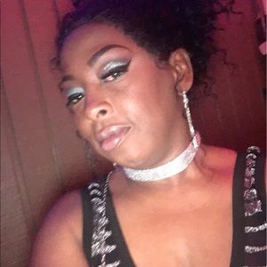 Meet your Posher, Cheryl