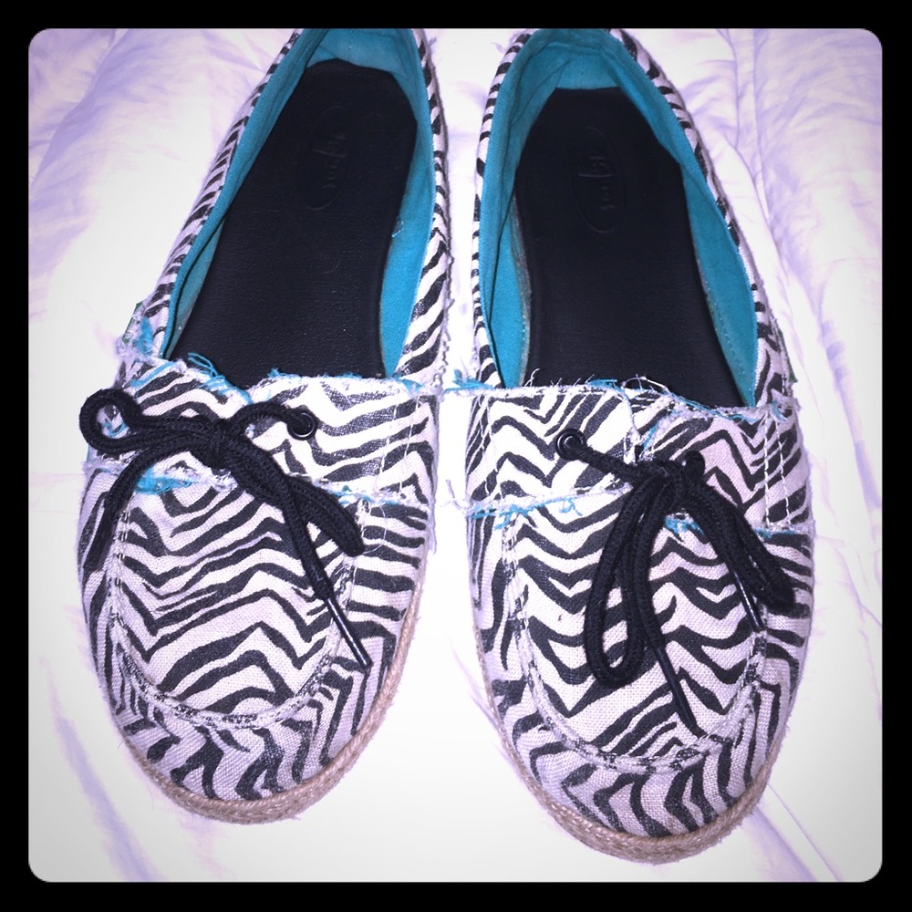 Zebra Striped Sanuk Slip On Shoes