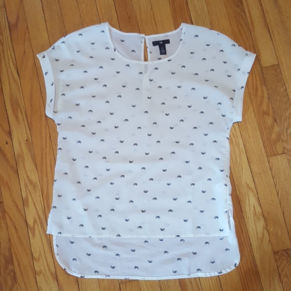 GAP bicycle print blouse