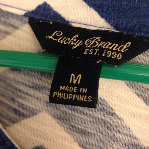 Lucky Brand Chevron Top - Picture 3 of 4