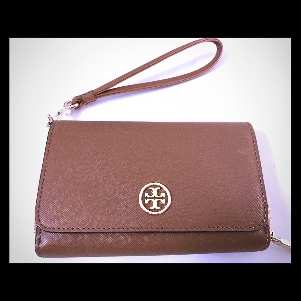 Tory Burch Robinson Smartphone Wristlet