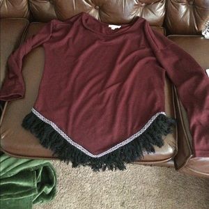 Size small maroon long sleeve shirt.