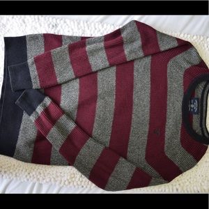 American Eagle Light sweater