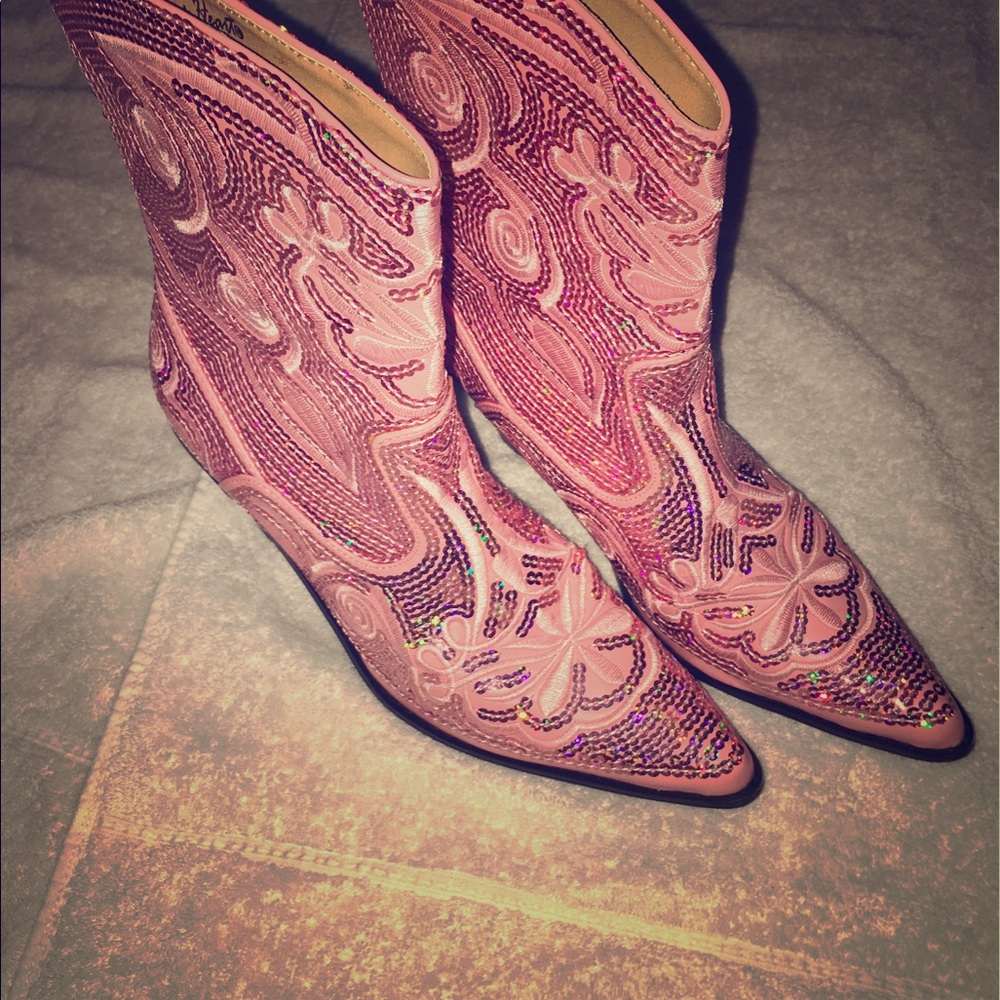 Hot Pink Cowboy Boots!!