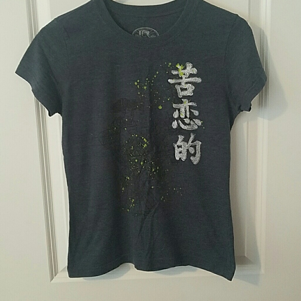 Blue collar tshirt