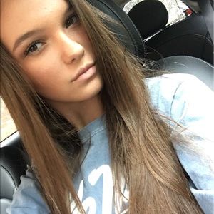 Meet your Posher, Brooke