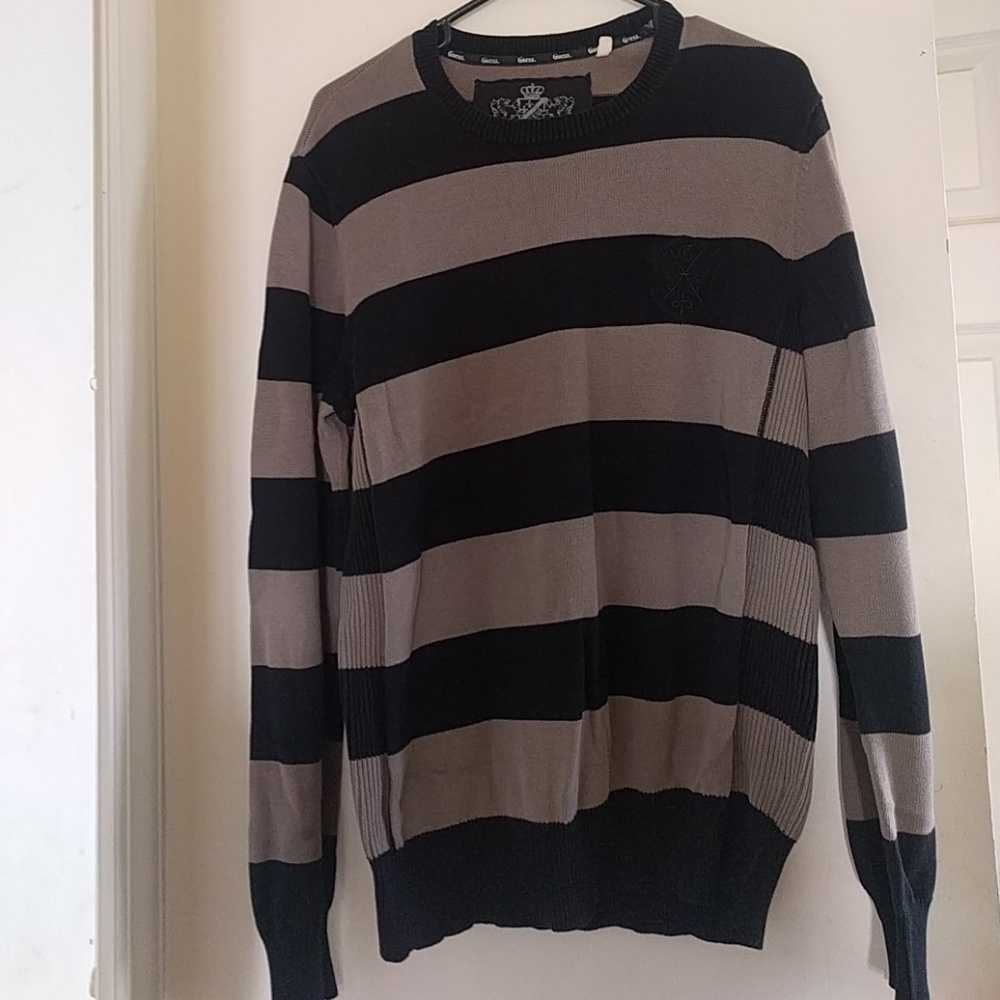Guess men's sweater.