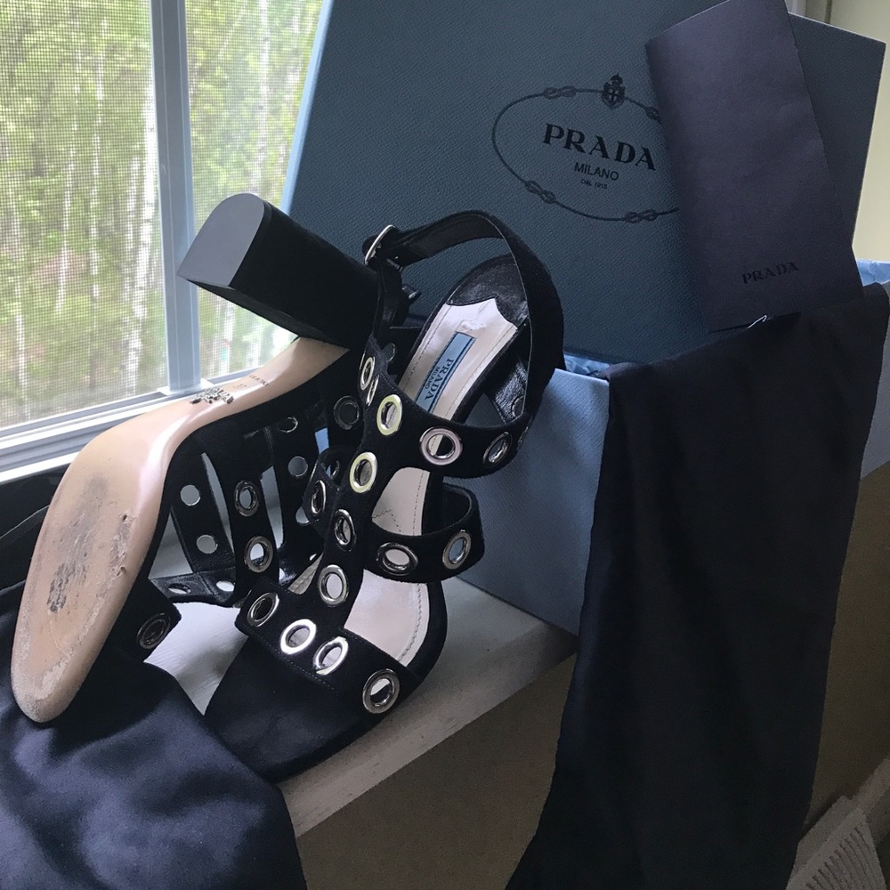 Prada/sandals/size37/authentic