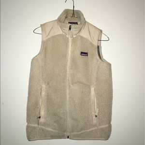 Patagonia Women's Tan Zip-up Vest