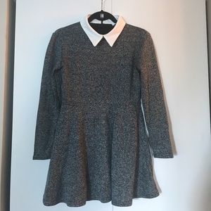 Cute gray dress with white collar