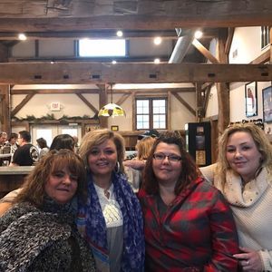 Meet your Posher, Angie