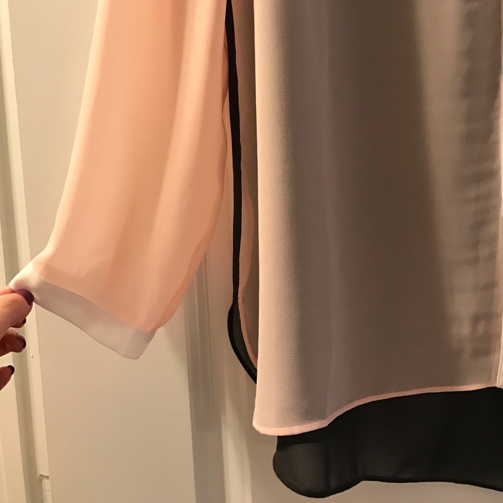 Colorblock blouse - Picture 2 of 4