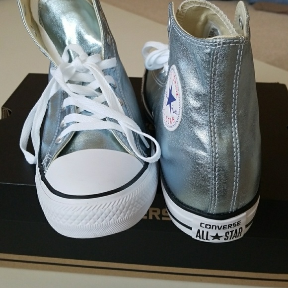 NWT Converse Unisex Ice Blue Hi Tops - Picture 2 of 3