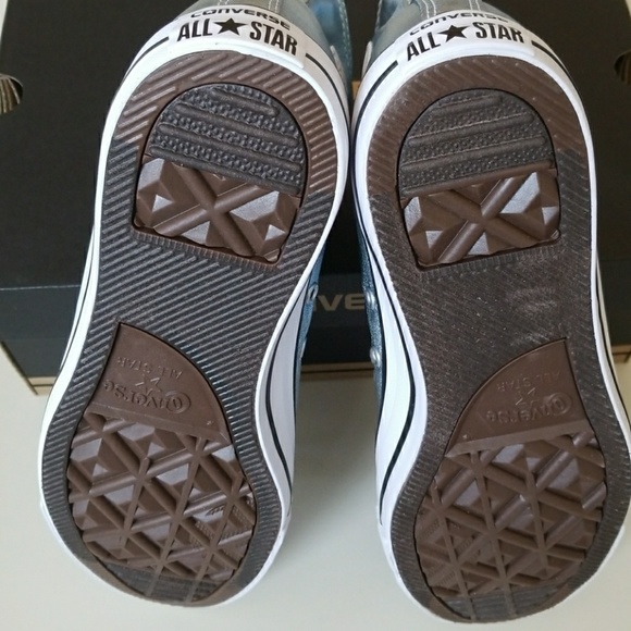 NWT Converse Unisex Ice Blue Hi Tops - Picture 3 of 3