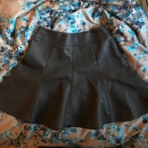 Express black faux leather skirt size 8