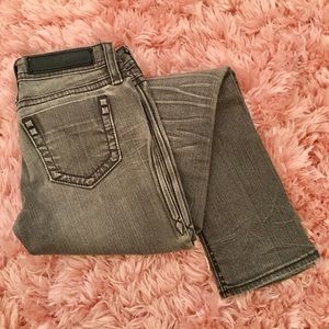 ☀️SALE☀️ Rock Revival Skinny Jeans