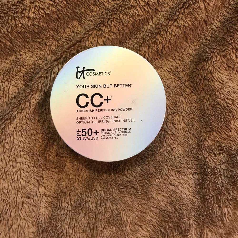 IT cosmetics powder