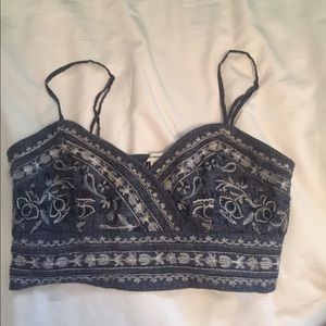 American Eagle Crop Top