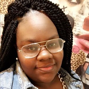 Meet your Posher, Shannon