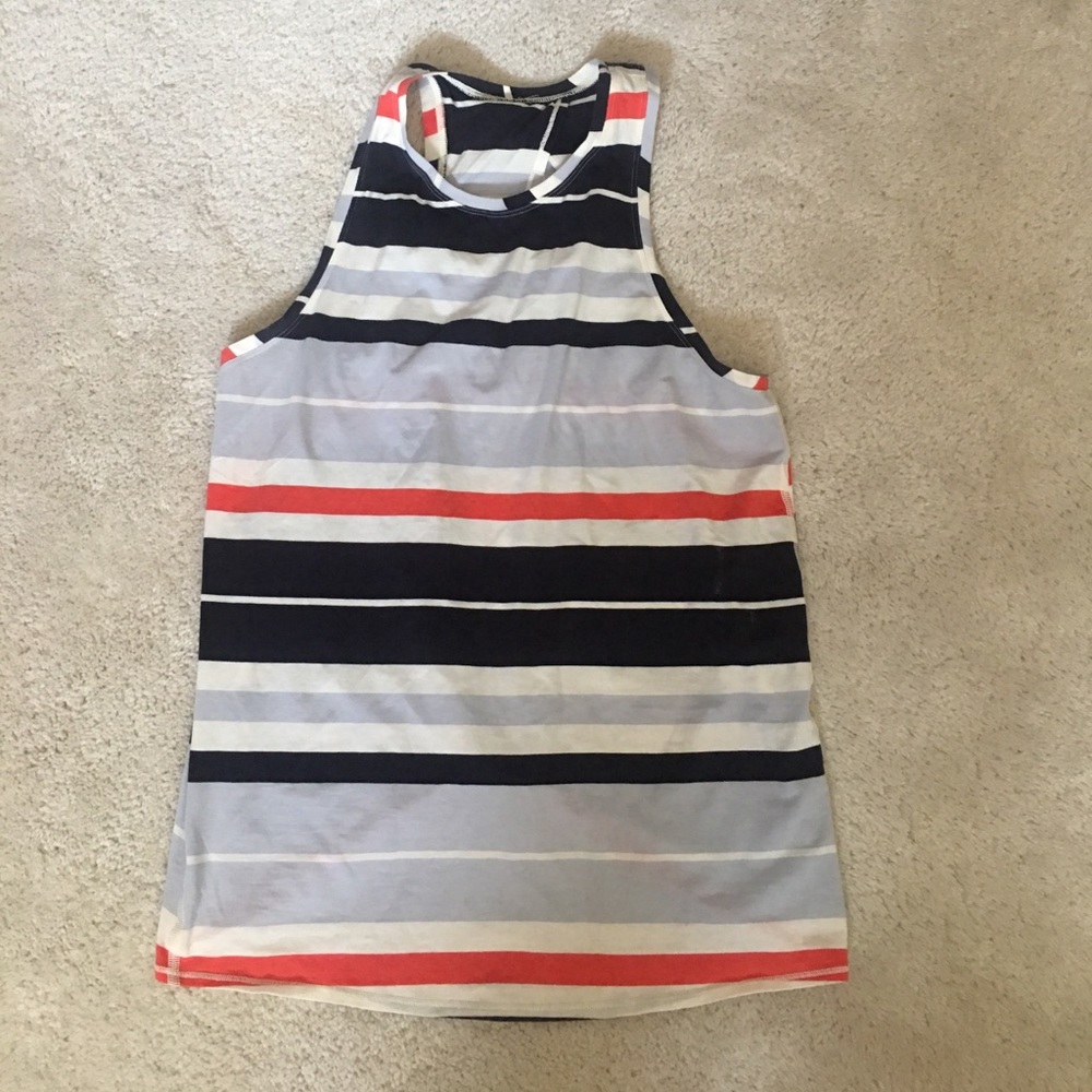 Lululemon size 6 all tied up tank