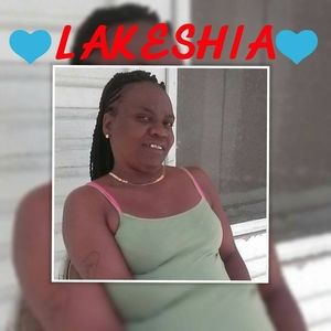 Meet your Posher, Lakeshia
