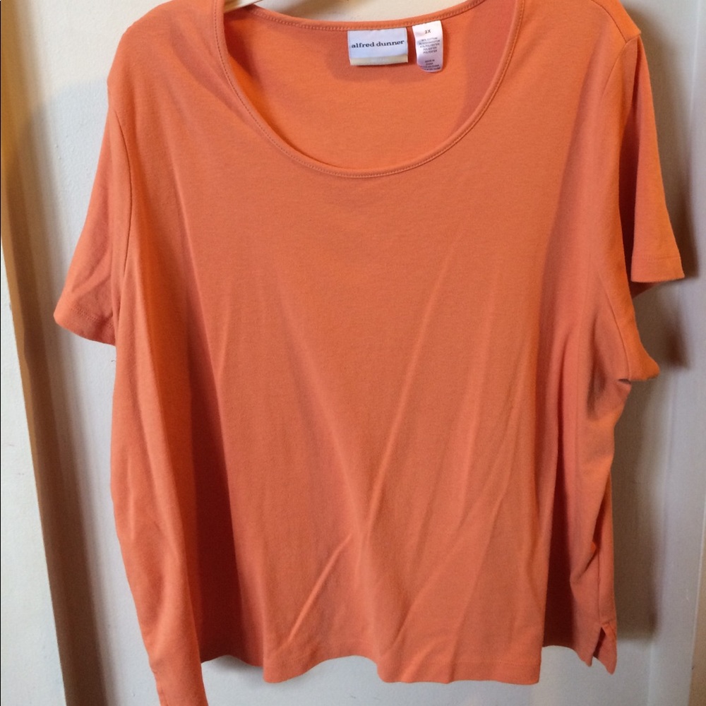 Orange short sleeve shirt