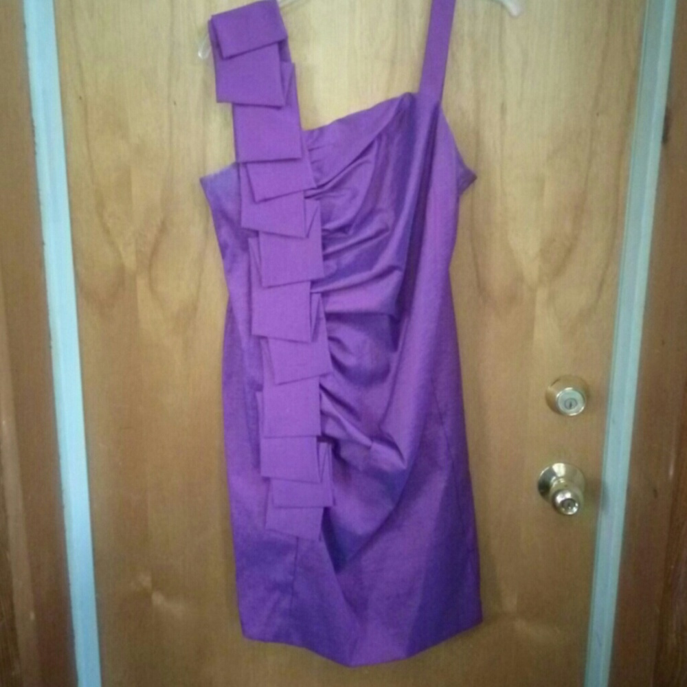 Must have formal cocktail dress