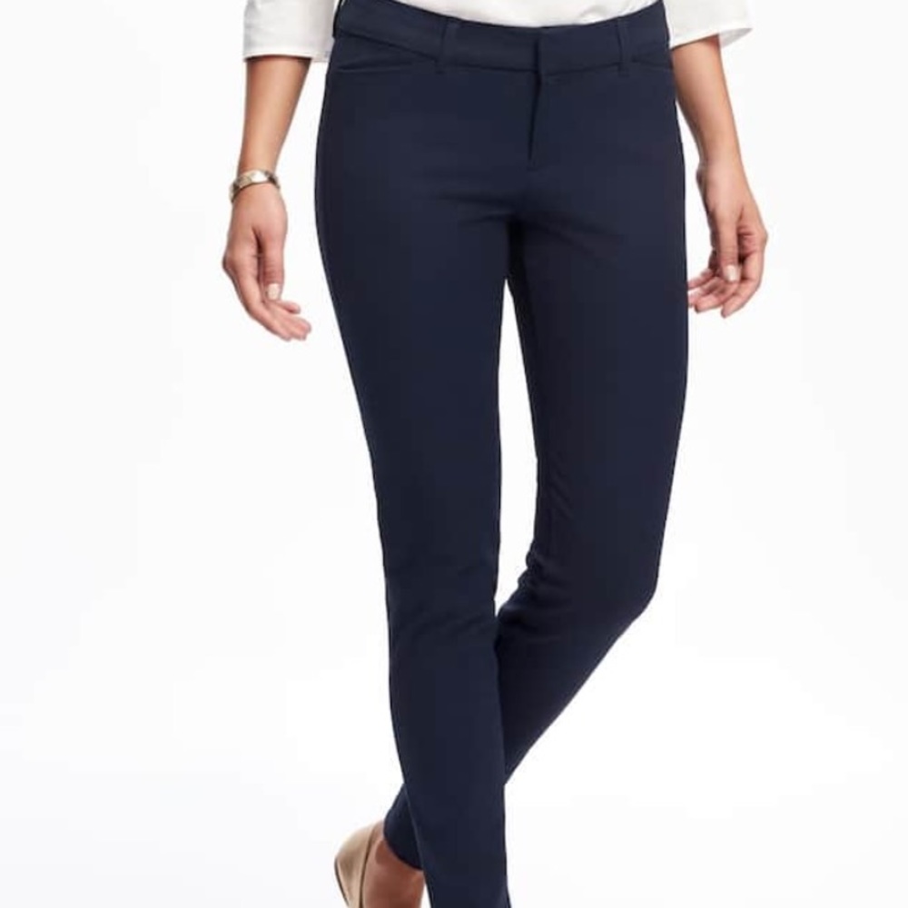 Navy blue long mid-rise pants