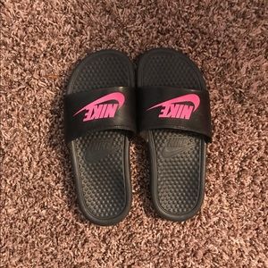 Nike slides