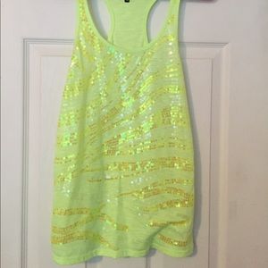Sequin tank