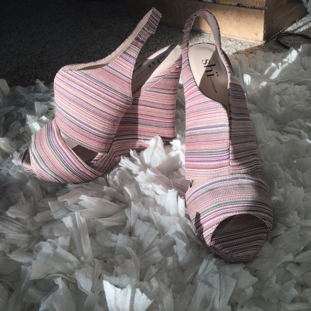 Shi wedges size 8